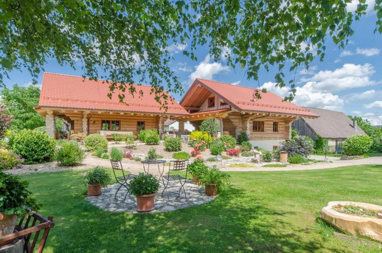 Hotel Heumann's Blockhäuser am Wald Pottenstein Exterior foto