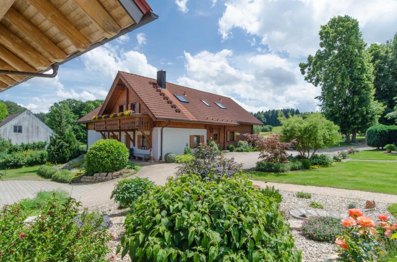 Hotel Heumann's Blockhäuser am Wald Pottenstein Exterior foto